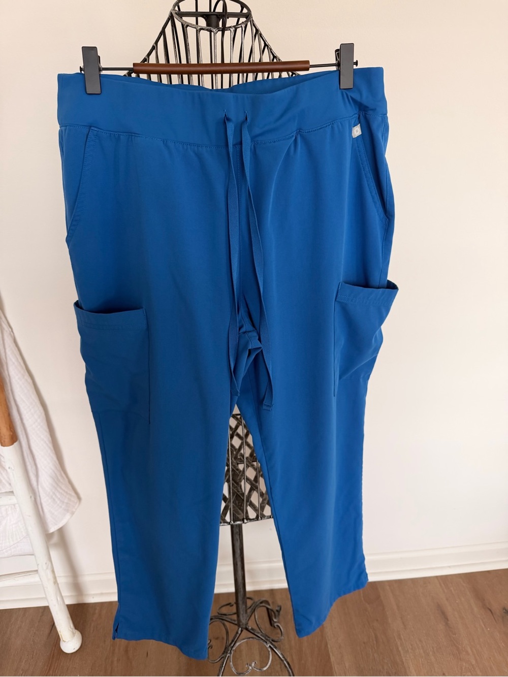Hypothesis Drawstring Scrub Pants